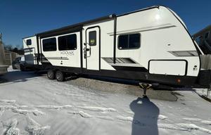 2023 Dutchmen RV Kodiak Ultimate 3321BHSL