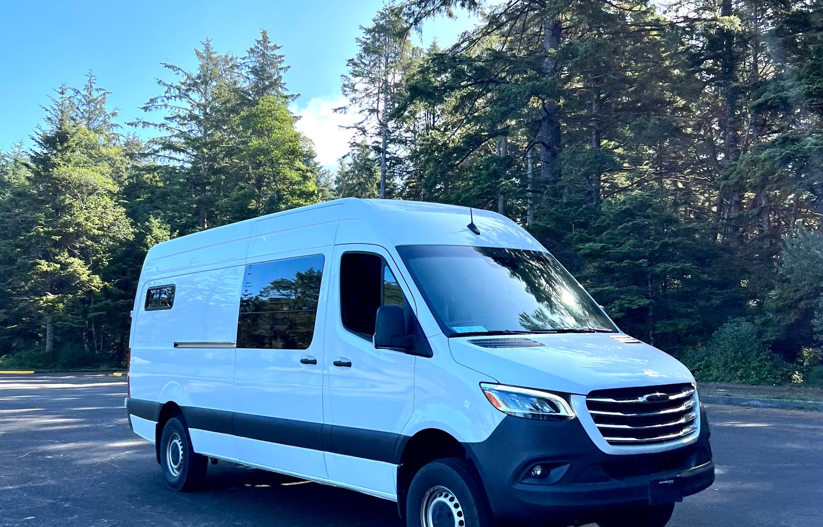 2019 Freightliner Sprinter - Vanna White 4x4