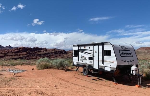 AGA 3 -	2017 Jayco Jay Flight SLX 175XD