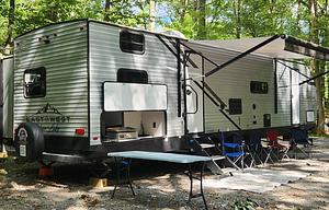 Retreat – The Ultimate Camper for Large Groups