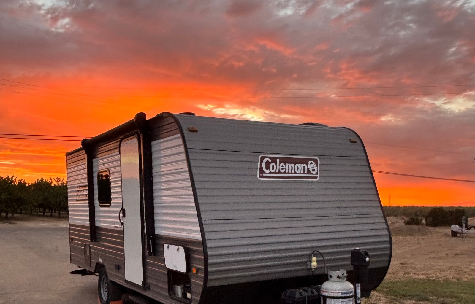 2023 Dutchmen Coleman Lantern  -Delivery Available