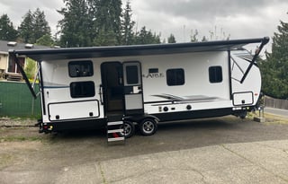 Beautiful kid and pet friendly RV Rental
