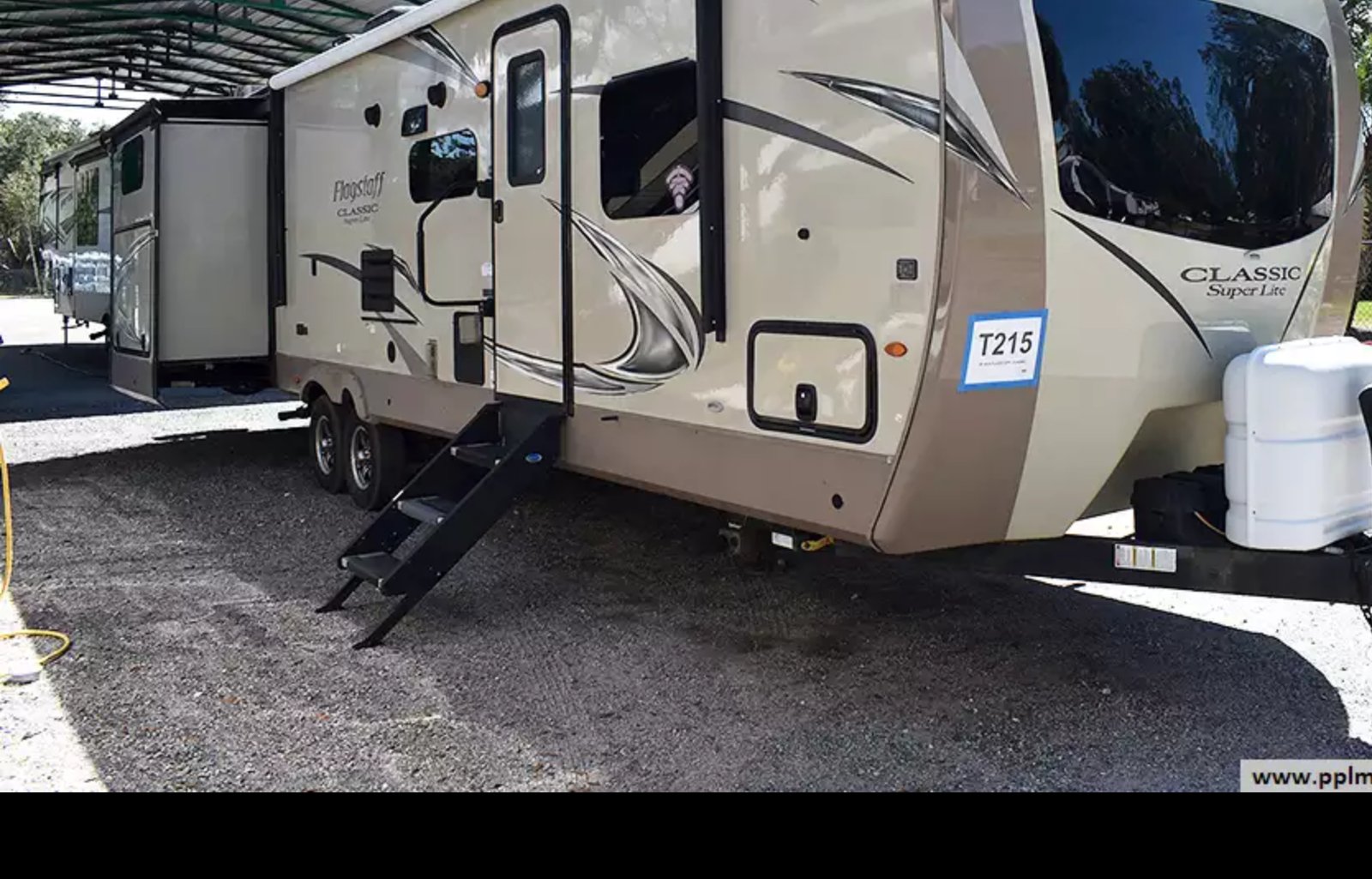 Great Family Friendly Camper With Bunkroom