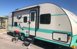 2022 Gulf Stream RV Vintage Cruiser 23QBS RV rental photo 2