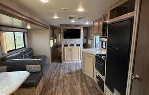 2020 Coachman Catalina Summit Series 261BHS (5664)