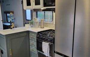 Luxury Heartland Eddie Bauer Travel Trailer
