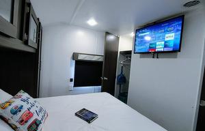 Sea-Beez Glamper: Like New! 2020 RV Rental