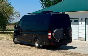A Luxurious Retreat on Wheels