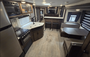 2021 Forest River Cherokee Black Label 306MMBL