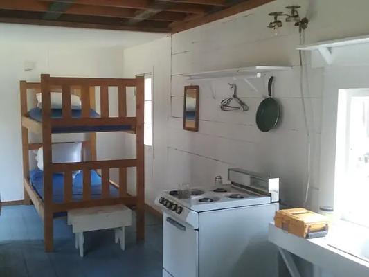 001, Loop: AREA BLOODY DICK CABIN