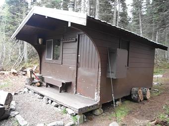 J01, Loop: AREA LAUGHTON GLACIER CABIN