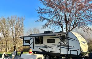 Get Cozy and Relax at Sun Outdoors in Pigeon Forge