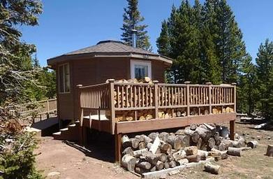 CARTER MILITARY TRAIL YURT1