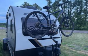 Stylish, compact camper, sleeps 4, lots of options