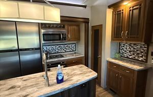 2017 Keystone RV Montana 3000 RE