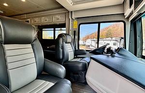 Luxury Personified: The Holiday Rambler