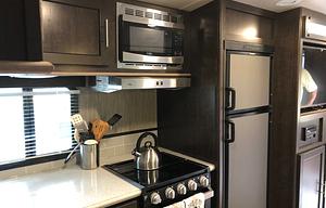 2019 Cruiser Fun Finder XTREME LITE 27BH