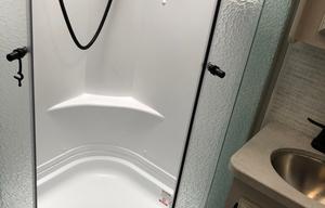 2024 Sunset Splendor Jayco Redh 31F w Bunks & Wifi
