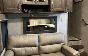 2020 Reflection 28BH RV rental photo 13