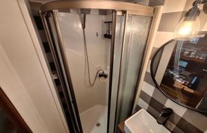 2014 Georgetown 351DSF RV rental photo 24