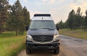 "Vando" - Ultimate Montana Off Grid Adventure Van
