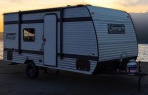 Clean & Cozy Coleman 17B Camper