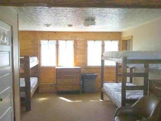 001, Loop: AREA SAVENAC BUNKHOUSE