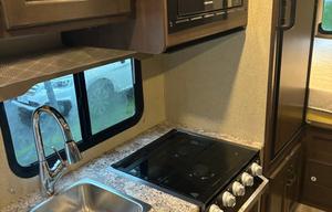2019 Thor Freedom Traveler GBWI1569