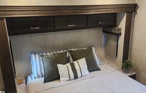 2021 Gulf Stream RV Conquest Class C 6320