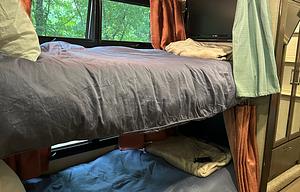 The Queen Bea: Class C 2018 Jayco Greyhawk 31FS