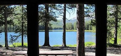 TWIN LAKES CABIN (MT)