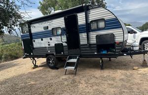 2022 Wolf Pup Trailer. Sleeps 6!