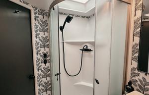 The Chic Chateau - Fully Stocked Luxe RV