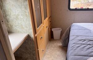 2008 Winnebago Outlook 29B