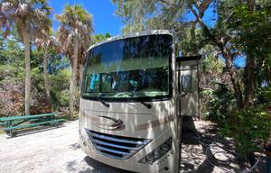 Thor Hurricane 29M | King Bed | Sleeps 6+