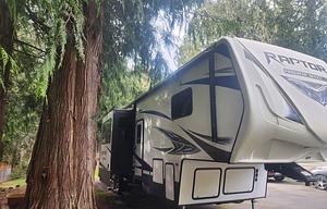 2019 Keystone RV Raptor 351