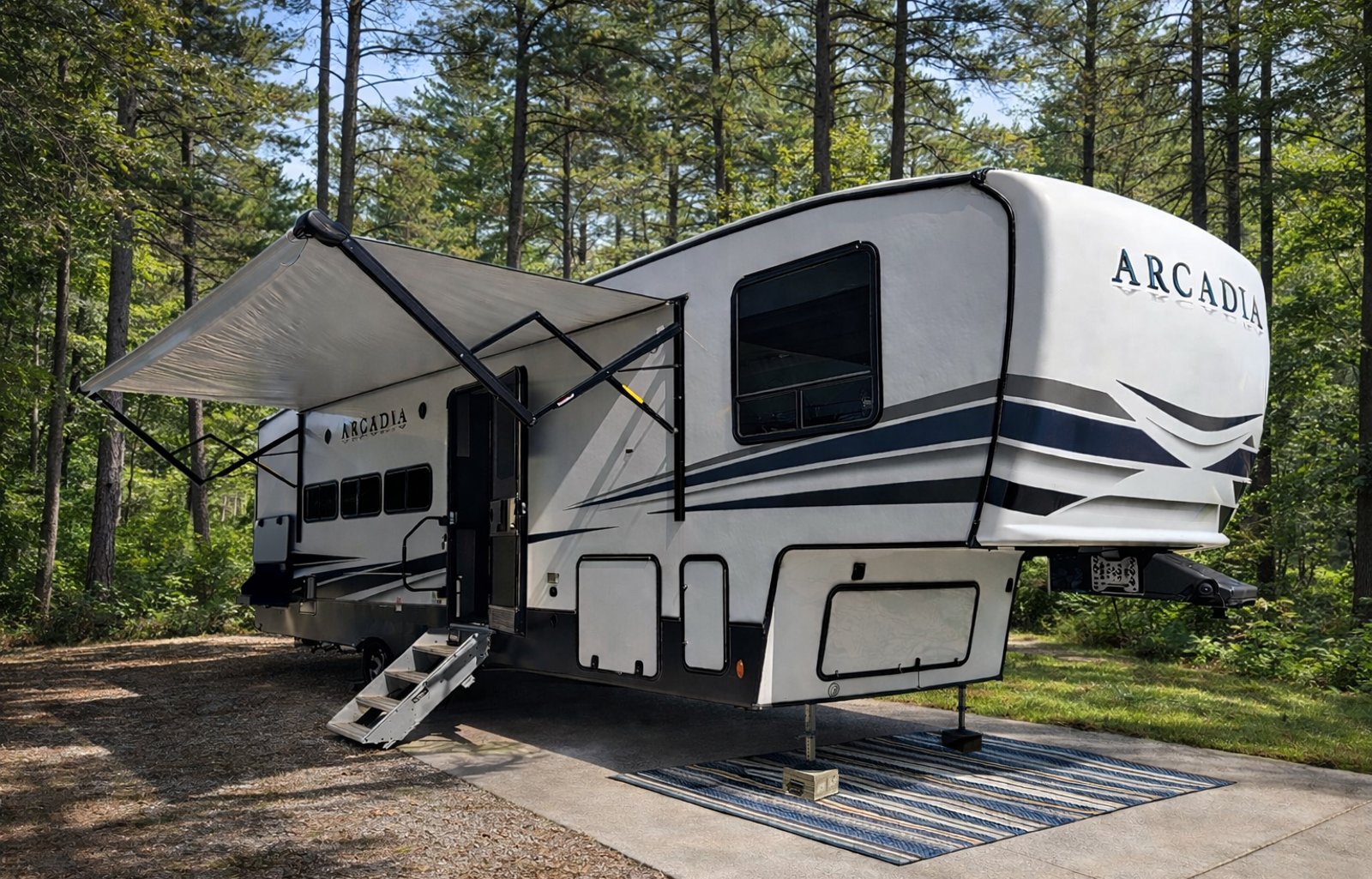 Luxury Bunkhouse RV | Stress-Free Delivery