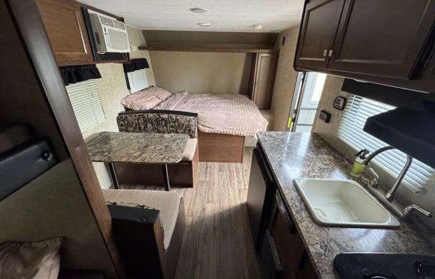 Fully Stocked Keystone Camper | Easy Tow, Sleeps 6
