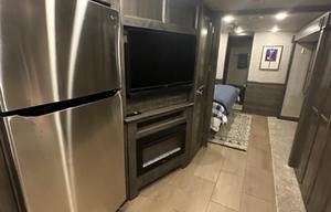 2023 Tiffin Luxury Coach - Sleeps Up to 7