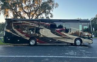 Easy to Drive, Luxury RV, Home away from Home