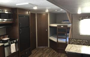 2017 Keystone RV Hideout 26LHSWE