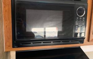 Off-Grid Ultralight Travel Trailer Sleeps 4 + Child