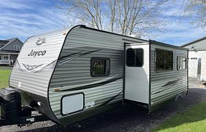 Jayflight 30' Bunkhouse
