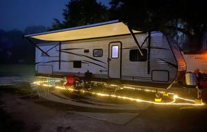 Adventure Express Camper Rental  2018 Jayco 284BHS