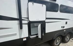 2024 Dutchman Astoria 5th Wheel with Bunkhouse