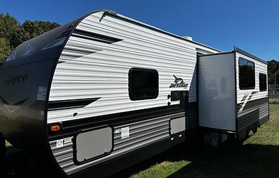 The Ryan's Pet Friendly Camper Rental