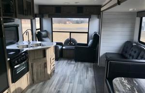 Aphrodite - 2023 HEARTLAND PIONEER RL250