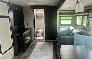 The Home away from home, 21 Jayco White Hawk 32KBS