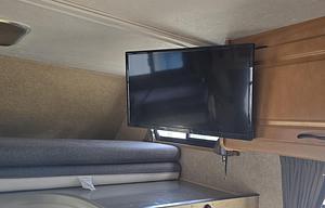Thor Majestic 28' Motorhome - Class C RV