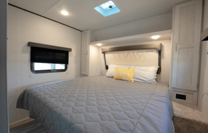 2022 Keystone RV Sprinter Limited 341BIK